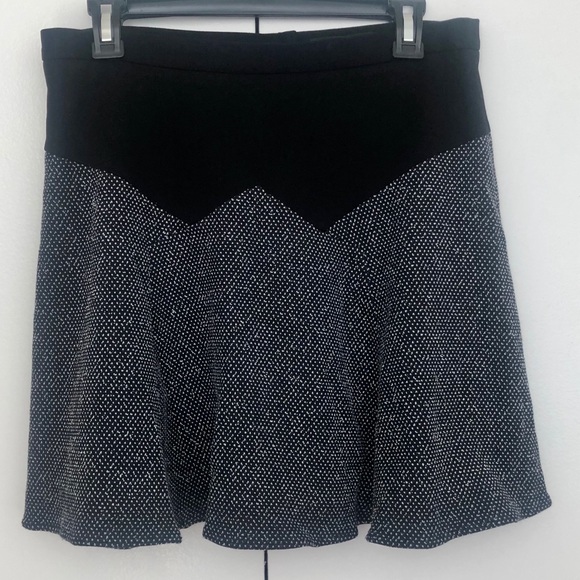 Tibi | 10| Black/White Blocked Tweed Skirt - Picture 1 of 6